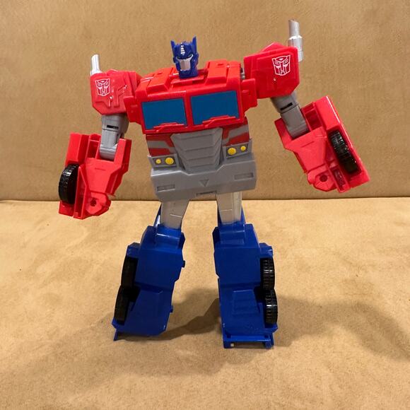 Transformer Optimus Prime Figure Toy - Picture 1 of 10